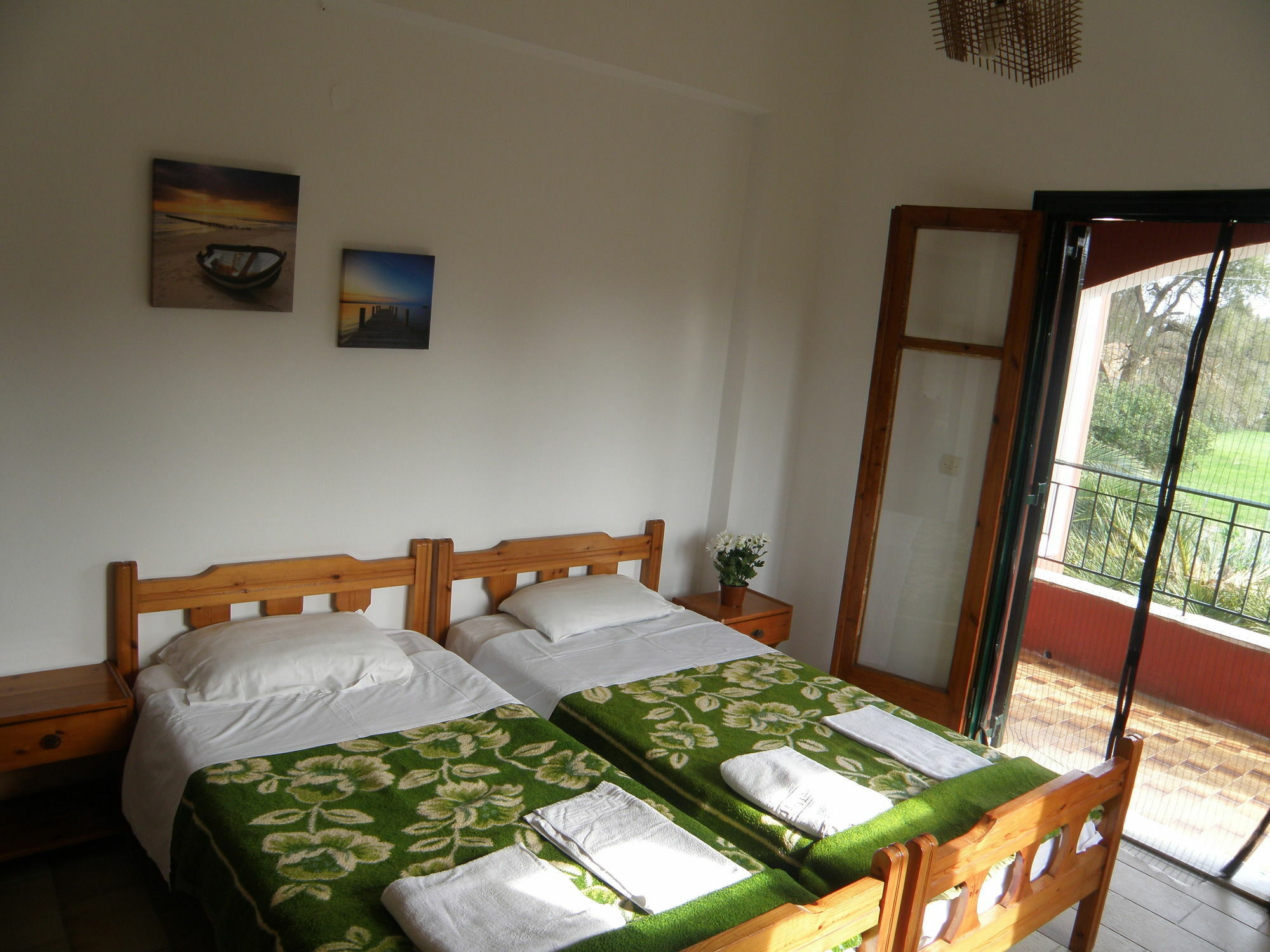 Sunny Dreams Apartments Ýpsos Eksteriør bilde